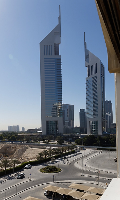Dubai-001