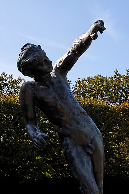 Rodin-027