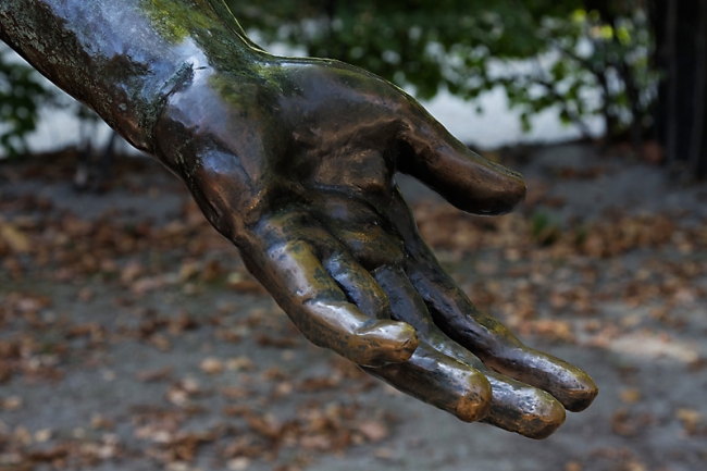 Rodin-054