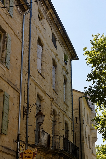 Uzès-028