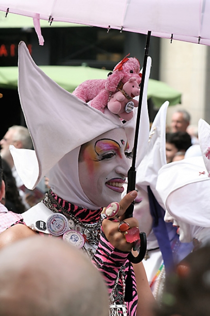 GayPrideParis2006-012