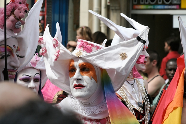 GayPrideParis2006-013