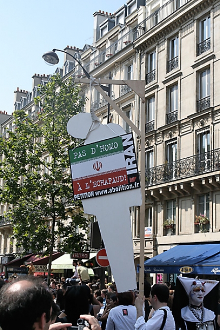GayPrideParis2006-044