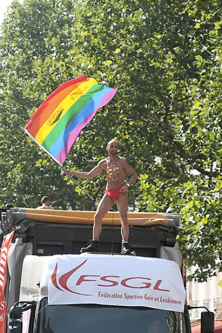 GayPrideParis2006-098