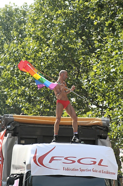 GayPrideParis2006-099