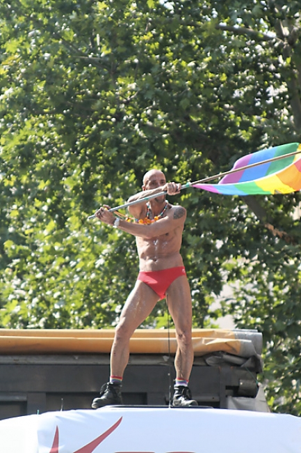 GayPrideParis2006-100