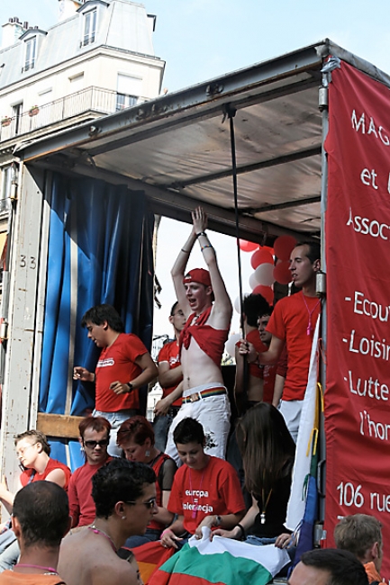 GayPrideParis2006-123