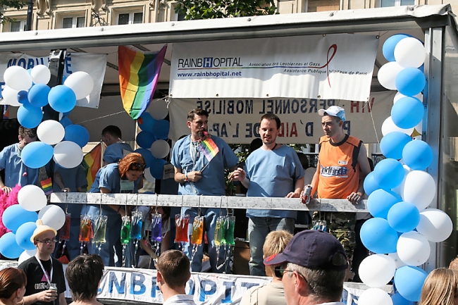 GayPrideParis2006-142