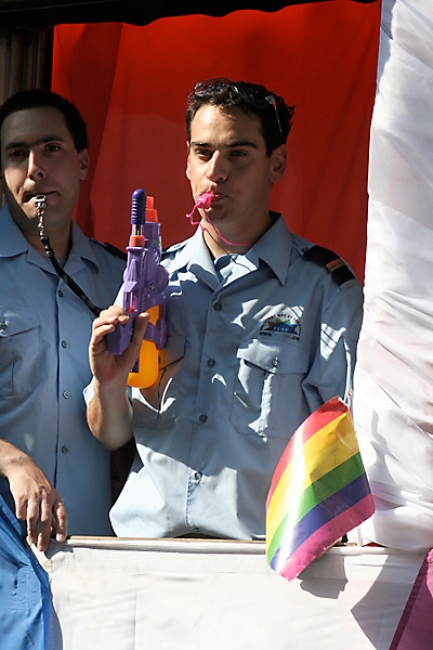 GayPrideParis2006-145