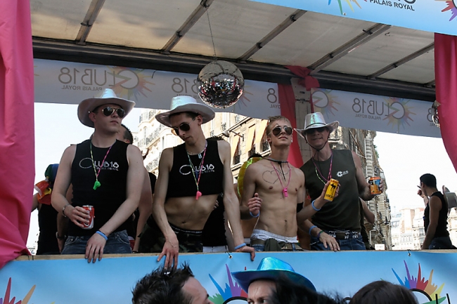 GayPrideParis2006-190
