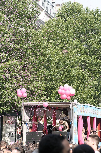 GayPrideParis2006-192