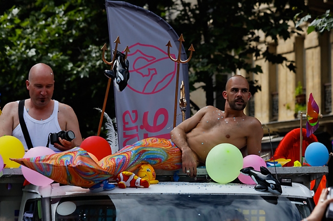 Gay-Pride-Paris-2008-116