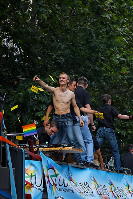 Gay-Pride-Paris-2008-198