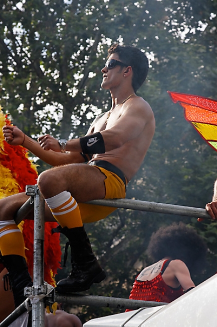 Gay-Pride-Paris-2008-215