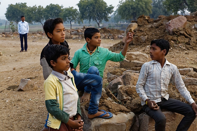 Khajuraho-Divers-008