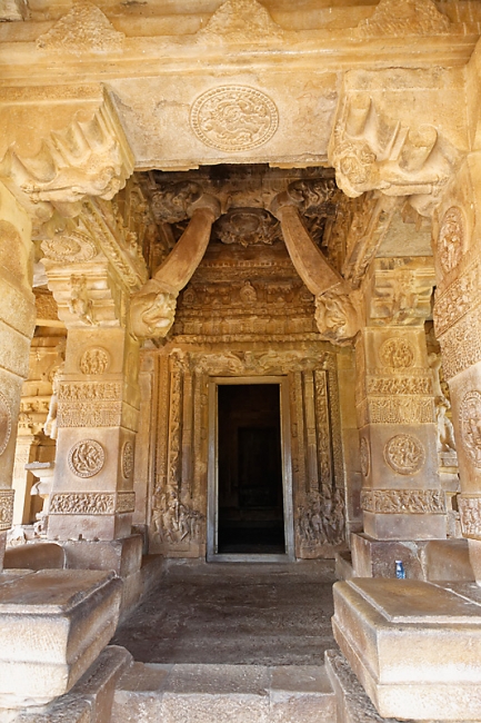 Aihole-011