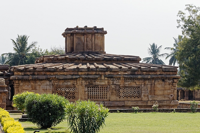 Aihole-066