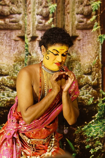 Cochin-Kathakali-006