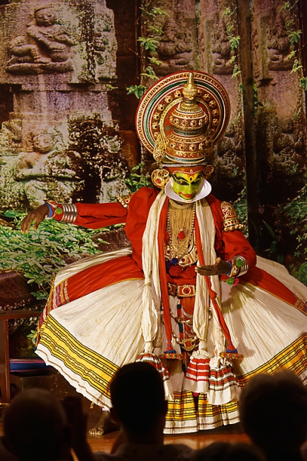 Cochin-Kathakali-015