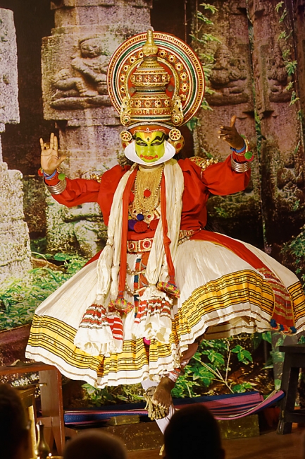 Cochin-Kathakali-018