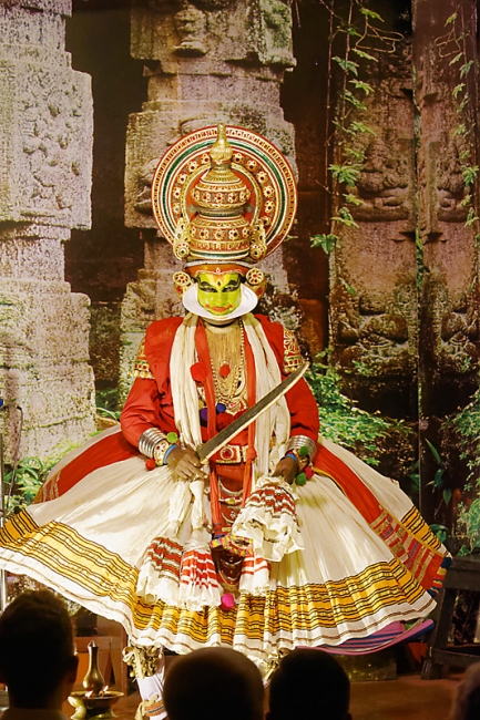 Cochin-Kathakali-036