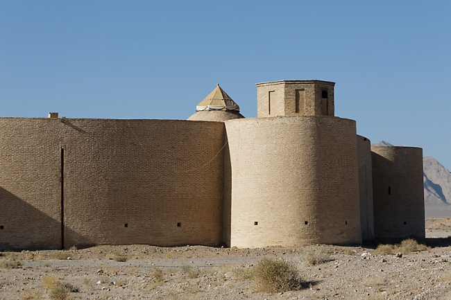 Mehriz-Caravansérail-007