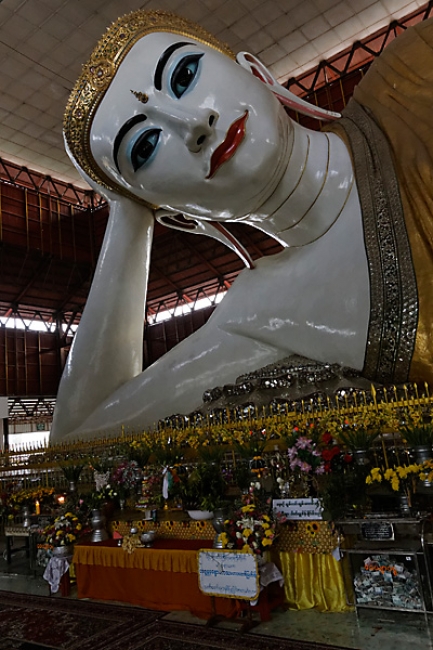 Yangon-Kyauktawgyi-001