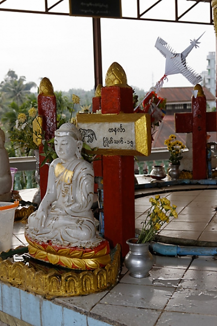 Yangon-Kyauktawgyi-017