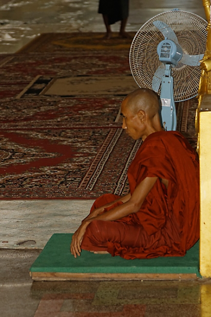 Yangon-Kyauktawgyi-031