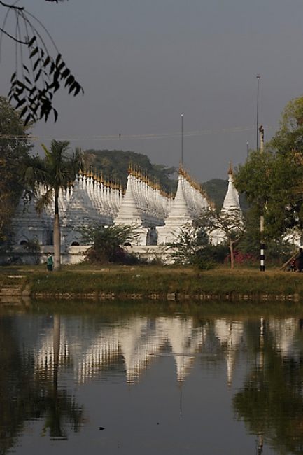Mandalay-divers-024