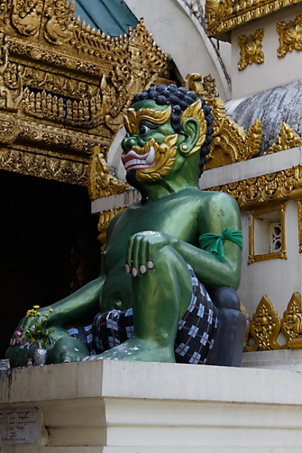 Yangon-Shwedagon-007