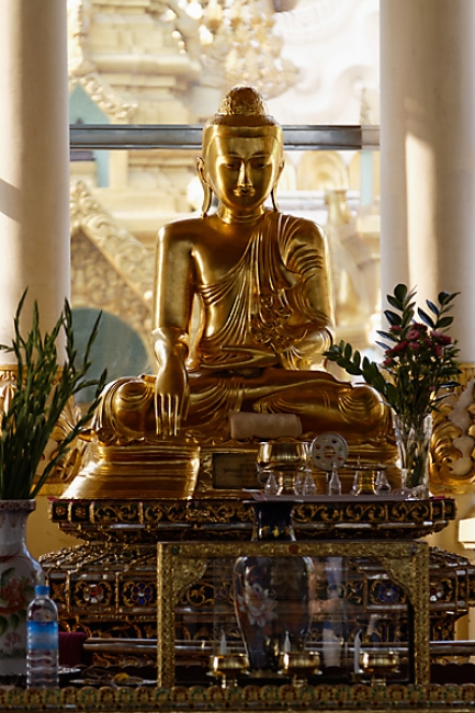 Yangon-Shwedagon-012