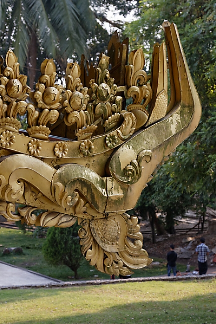 Yangon-Shwedagon-014