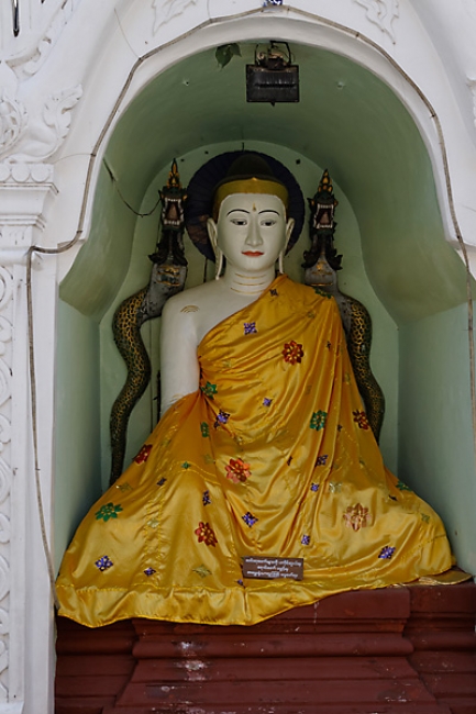 Yangon-Shwedagon-023