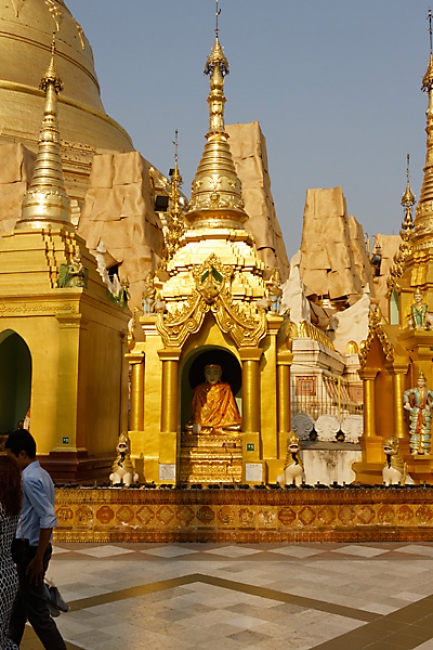 Yangon-Shwedagon-028