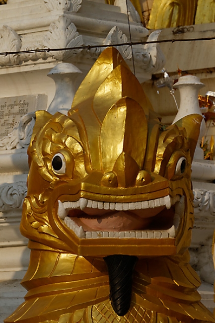 Yangon-Shwedagon-038