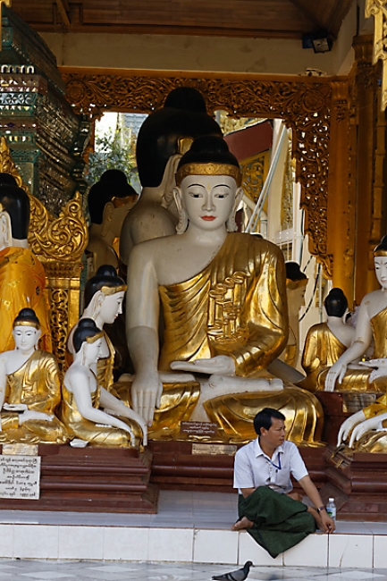 Yangon-Shwedagon-042