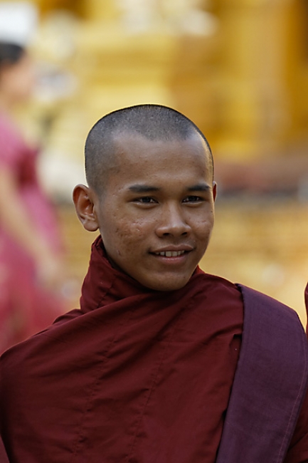 Yangon-Shwedagon-053