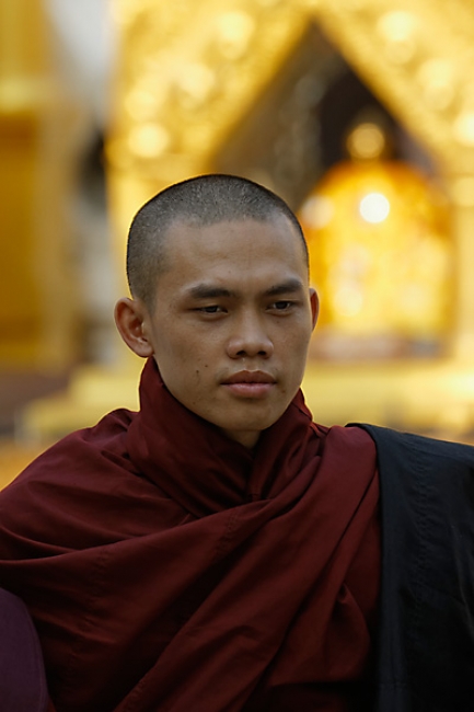 Yangon-Shwedagon-054
