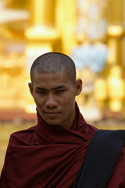 Yangon-Shwedagon-056