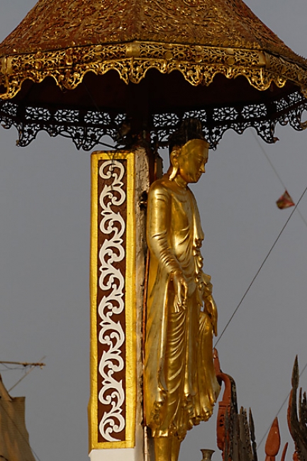 Yangon-Shwedagon-077