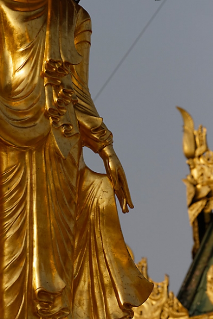 Yangon-Shwedagon-084