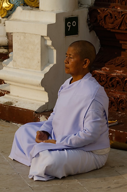 Yangon-Shwedagon-089