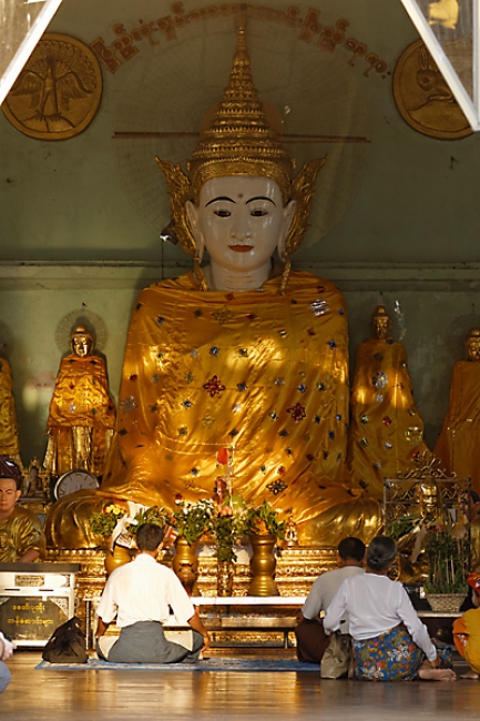 Yangon-Shwedagon-133