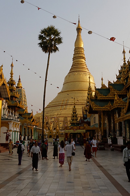 Yangon-Shwedagon-143