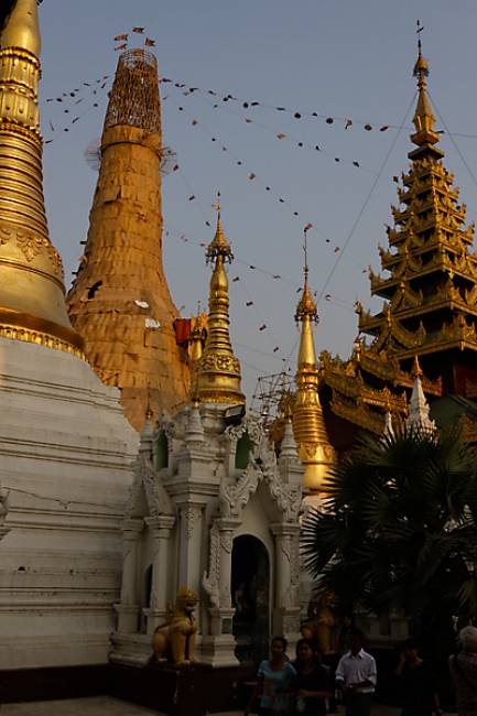 Yangon-Shwedagon-145