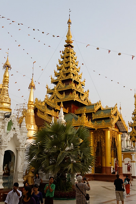 Yangon-Shwedagon-146