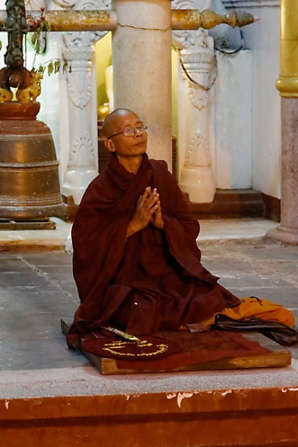 Yangon-Shwedagon-234