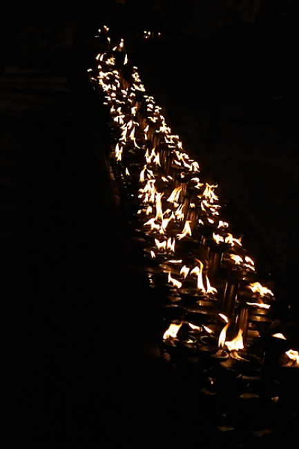 Yangon-Shwedagon-254