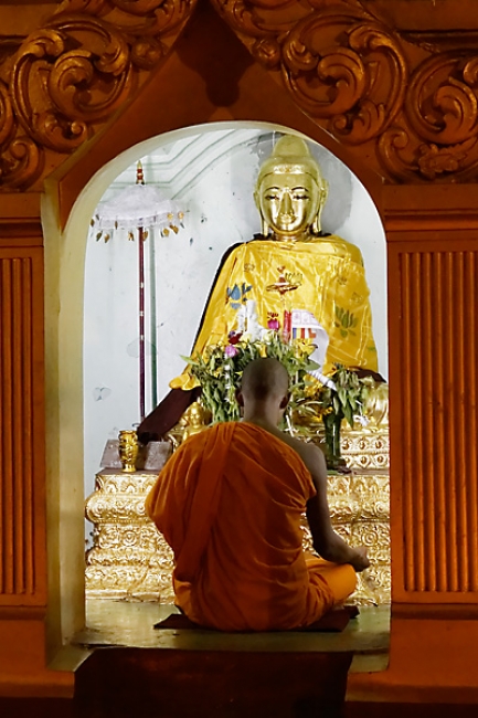 Yangon-Shwedagon-257